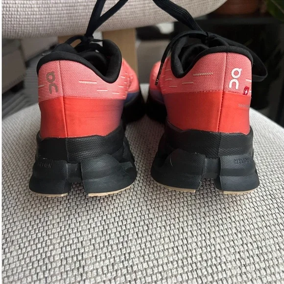 On Cloud Running Cloudspark Sneakers Running Workout Shoes in Flame / Black - Picture 5 of 9